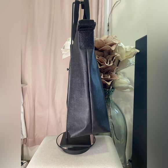 🖤 GUCCI Black PVC Tote and Shoulder Bag 🖤 - Picture 6 of 16